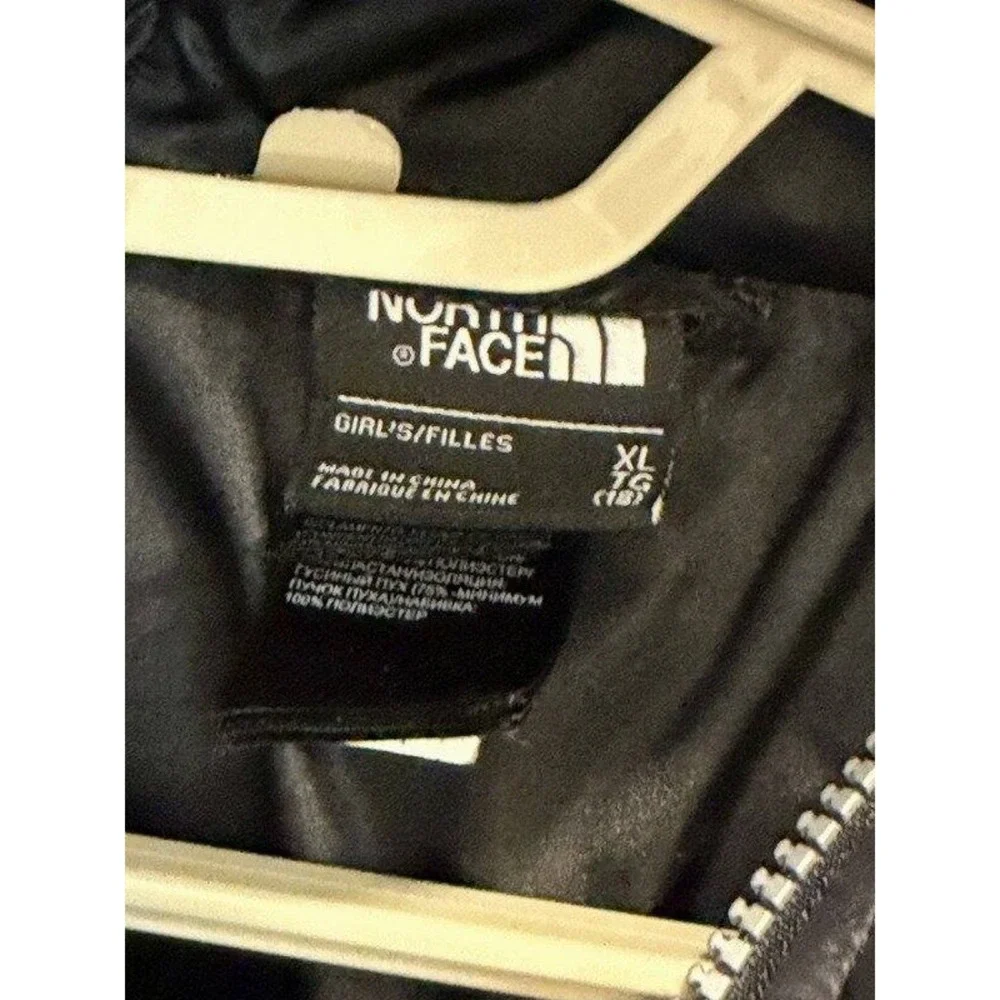 The North Face 550 Fill Black Quilted Down Jacket Hooded Nylon Full Zip Girls XL